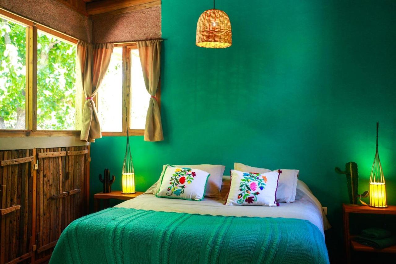 Croa La Rana Hotell Yacanto Exteriör bild